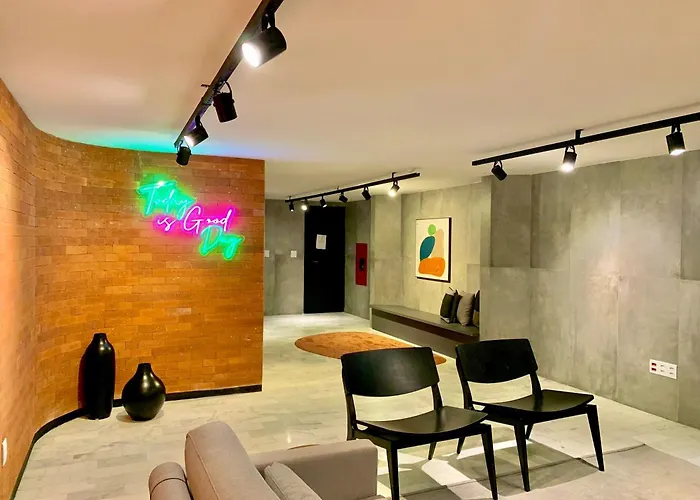 Loft, Próximo A Santa Casa - Apto 604 * Porto Alegre